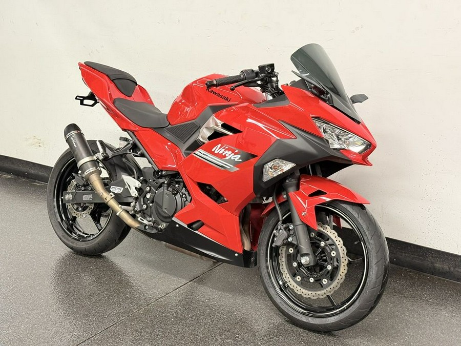 2021 Kawasaki Ninja® 400 Passion Red