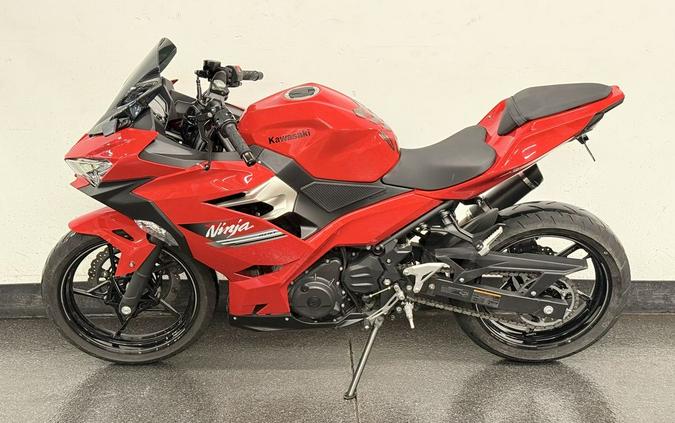 2021 Kawasaki Ninja® 400 Passion Red