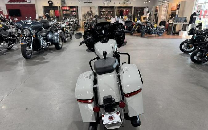 2026 Indian Motorcycle® Challenger® Dark Horse® 112 Chalk with Black Metallic