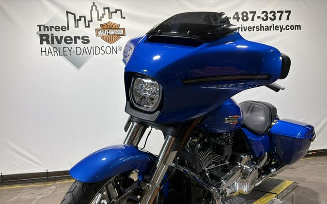 2024 Harley-Davidson Street Glide Blue Burst Chrome