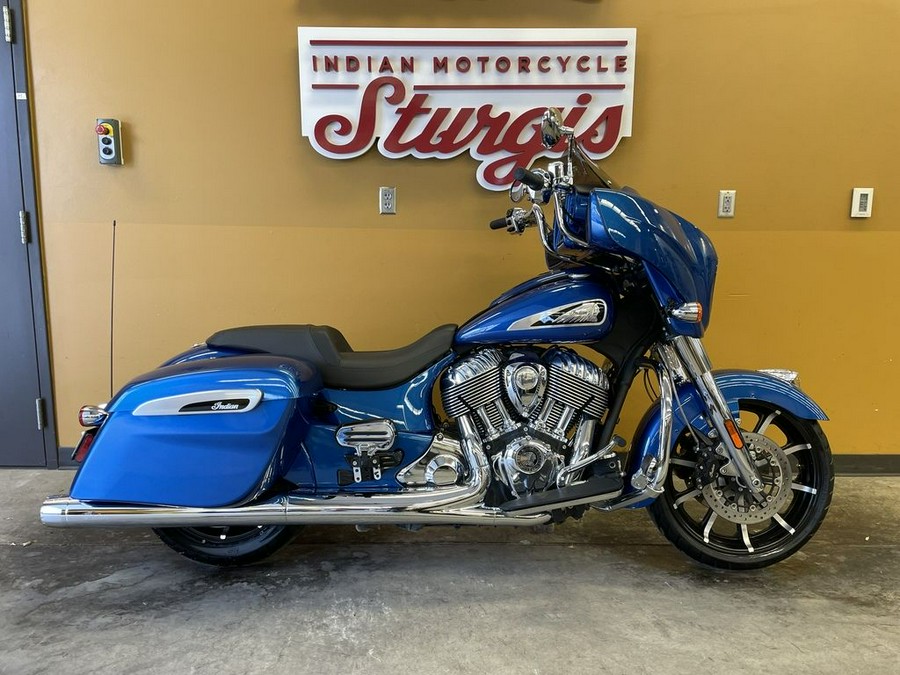 2019 Indian Motorcycle® Chieftain® Limited Icon Series Brilliant Blue