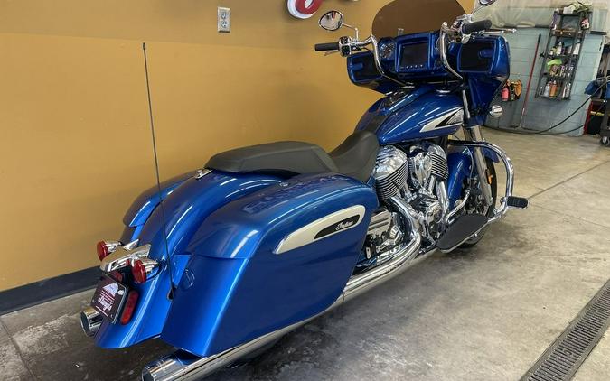 2019 Indian Motorcycle® Chieftain® Limited Icon Series Brilliant Blue