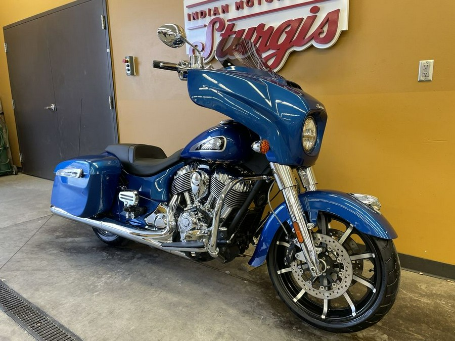 2019 Indian Motorcycle® Chieftain® Limited Icon Series Brilliant Blue