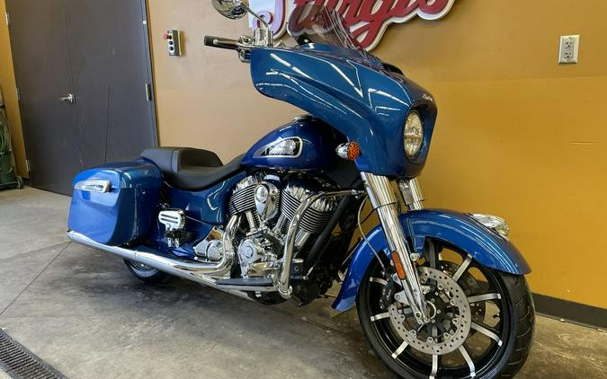 2019 Indian Motorcycle® Chieftain® Limited Icon Series Brilliant Blue