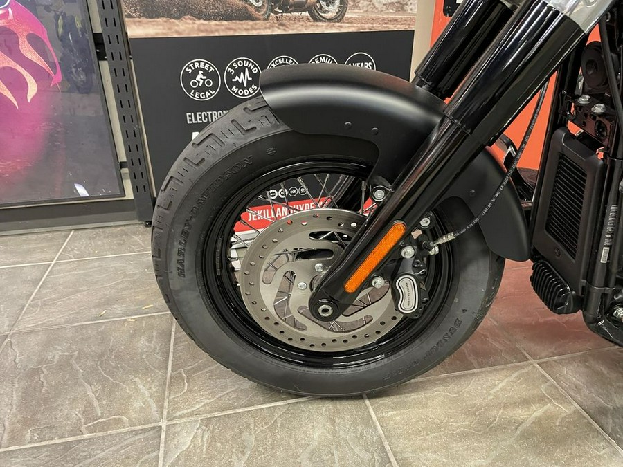 2020 Harley-Davidson® FLSL - Softail® Softail Slim®