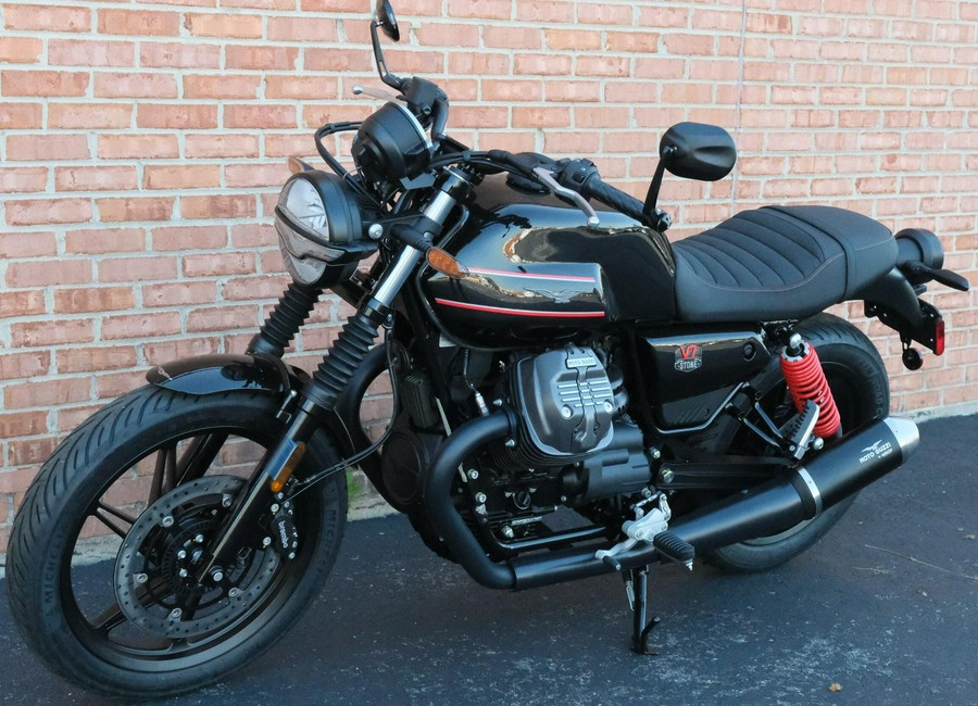 2025 Moto Guzzi V7 Special