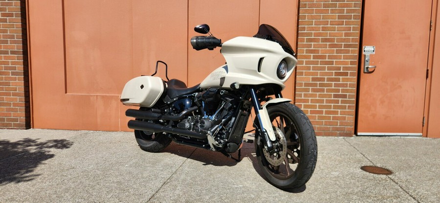 Harley-Davidson® Low Rider® ST White Sand Pearl