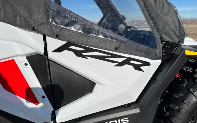 2022 Polaris RZR® 200 EFI