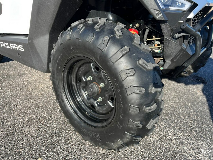 2022 Polaris RZR® 200 EFI