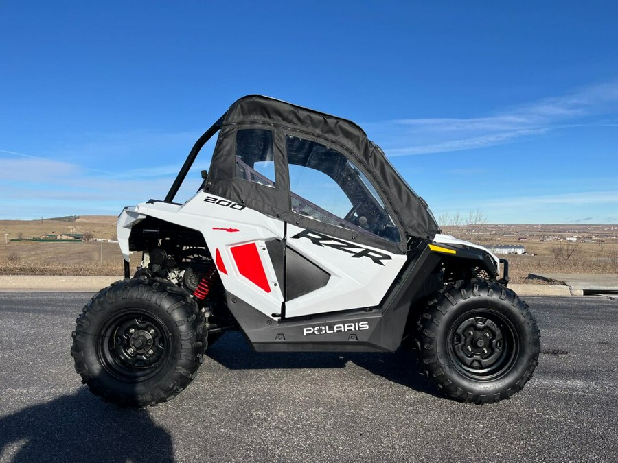 2022 Polaris RZR® 200 EFI