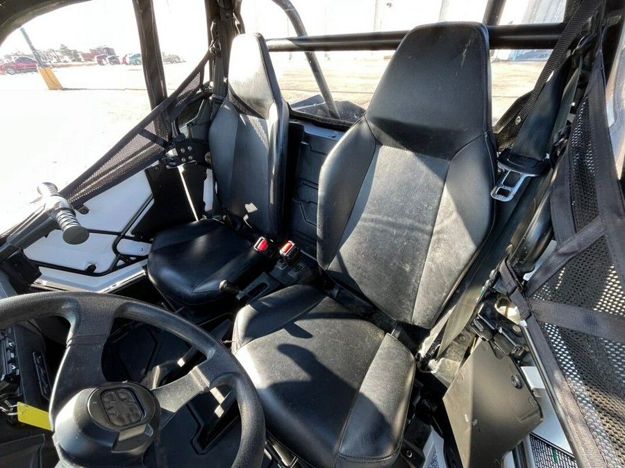 2022 Polaris RZR® 200 EFI