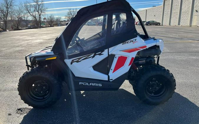 2022 Polaris RZR® 200 EFI