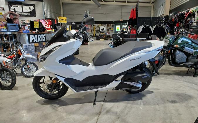 2022 Honda PCX150 ABS