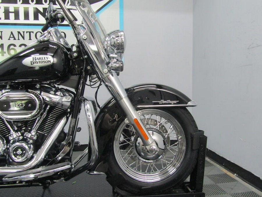 2022 Harley-Davidson® FLHCS - Heritage Classic 114