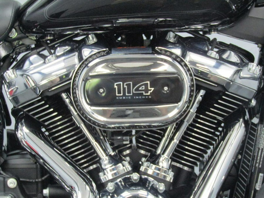 2022 Harley-Davidson® FLHCS - Heritage Classic 114