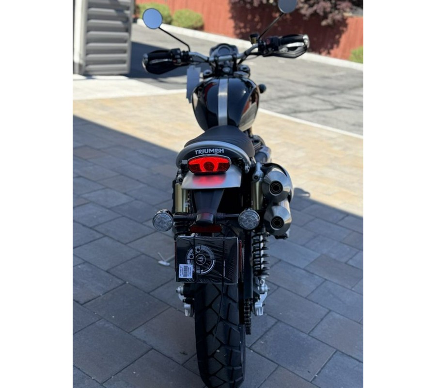 2025 Triumph Scrambler 1200 XE Sapphire Black