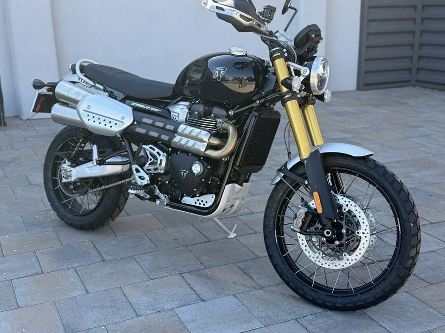 2025 Triumph Scrambler 1200 XE Sapphire Black