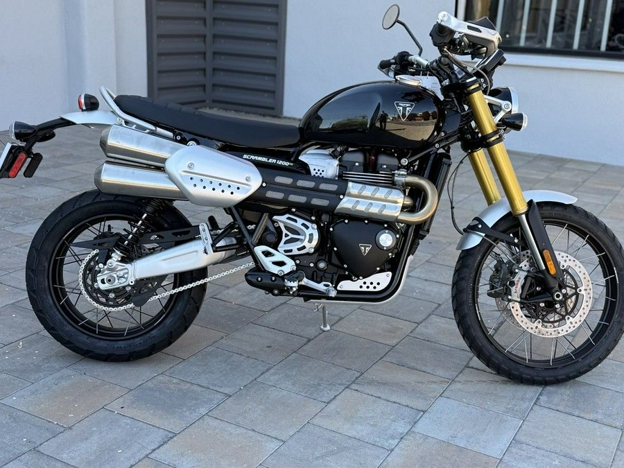 2025 Triumph Scrambler 1200 XE Sapphire Black