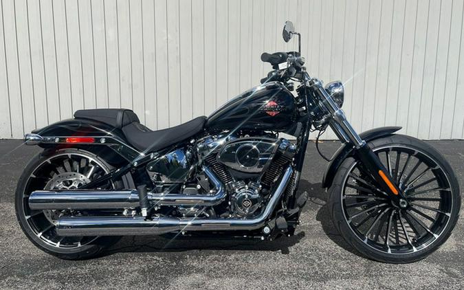 2025 Harley-Davidson Softail FXBR - Breakout