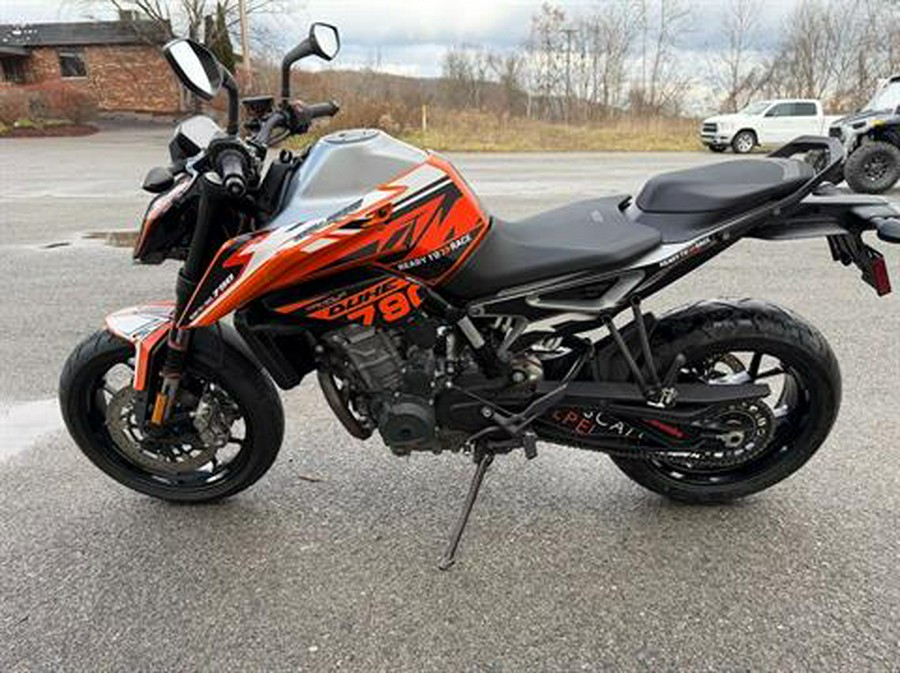 2019 KTM 790 Duke