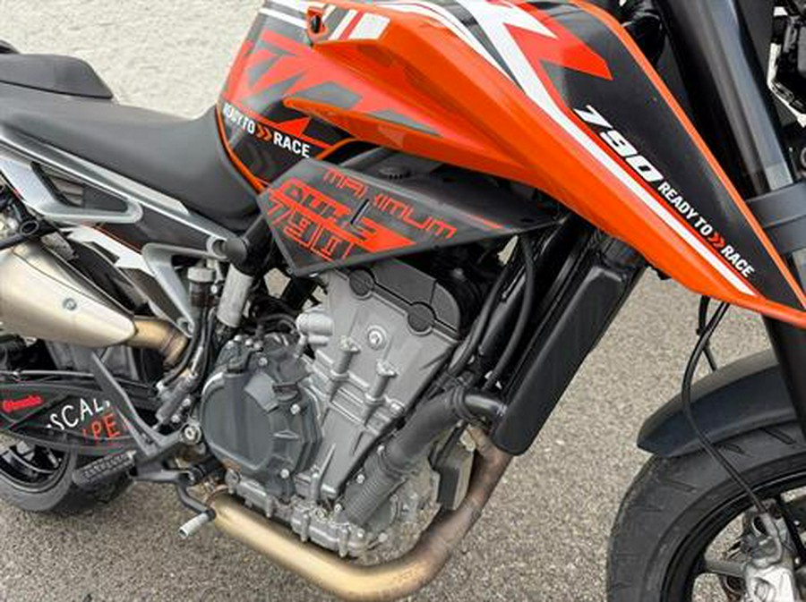 2019 KTM 790 Duke