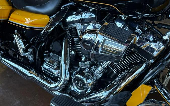 2022 Harley-Davidson® FLHXSE - CVO™ Street Glide®