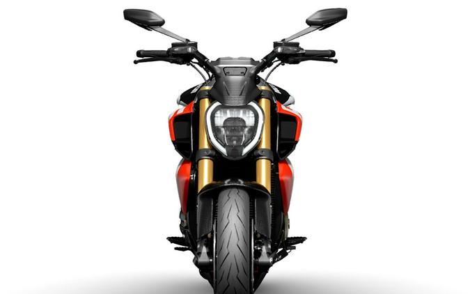 2026 Ducati Diavel V4 RS