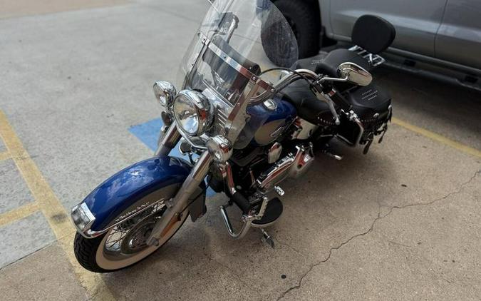 2009 Harley-Davidson® FLSTC - Heritage Softail®