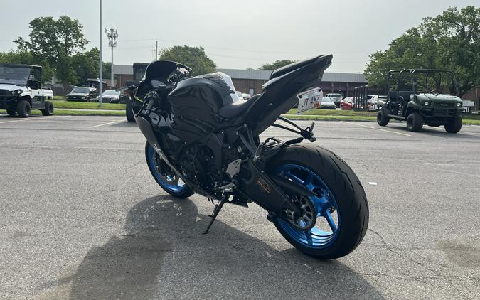 2026 Kawasaki Ninja® ZX™-6R Base