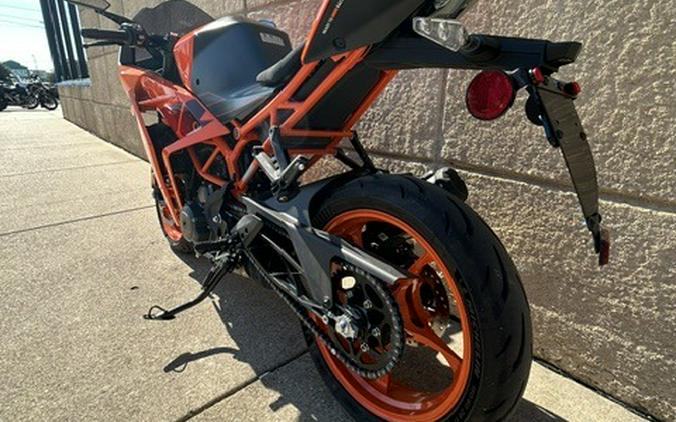 2024 KTM RC 390