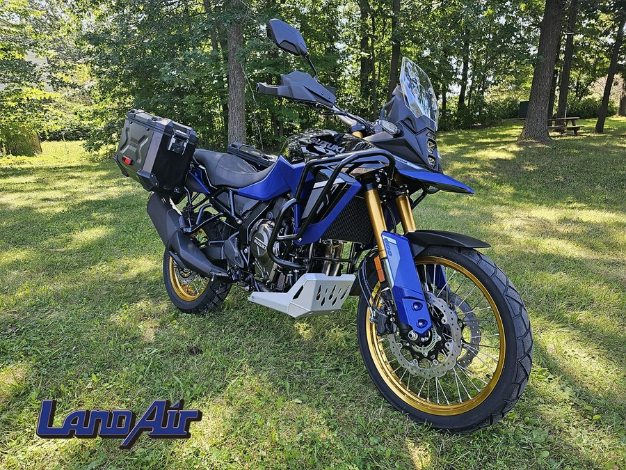 2023 Suzuki V-Strom 800DE Adventure