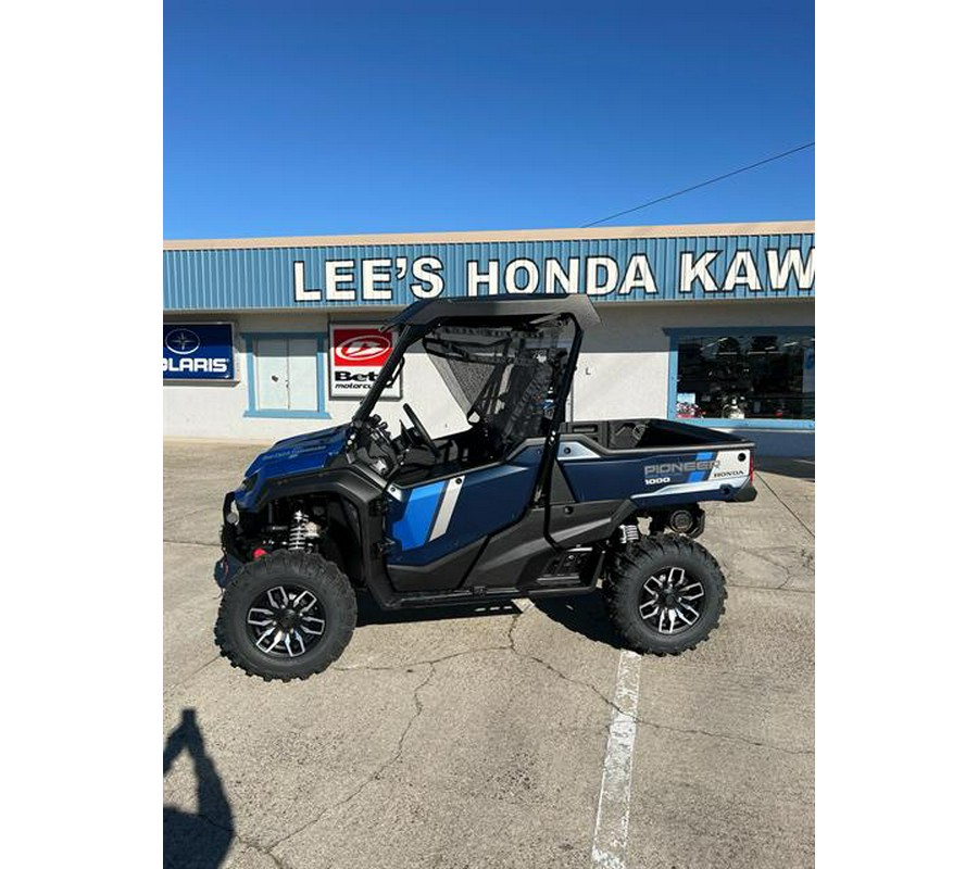 2024 Honda Pioneer 1000 Trail