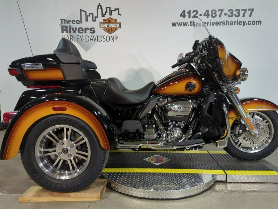 2024 Harley-Davidson® Tri Glide® Ultra Tobacco Fade