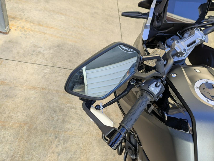 2024 Suzuki V-Strom 1050DE