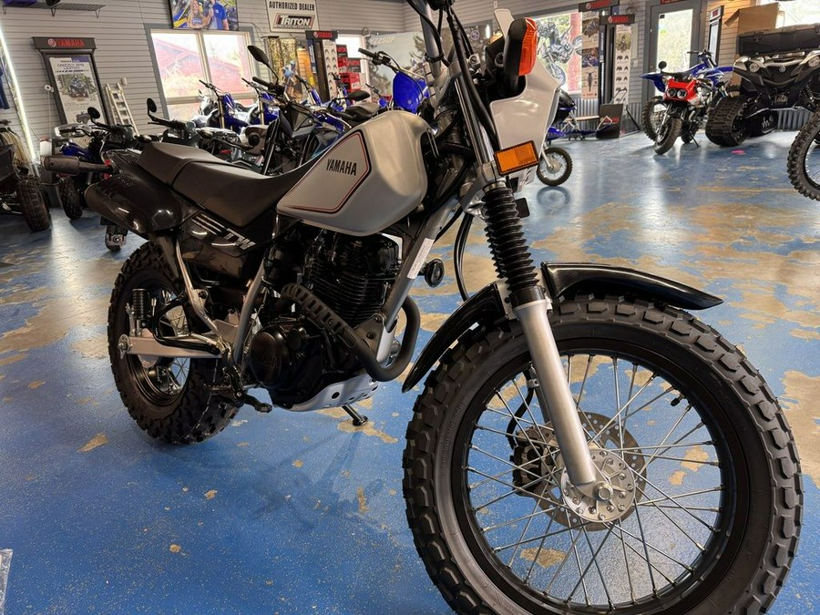 2026 Yamaha TW200
