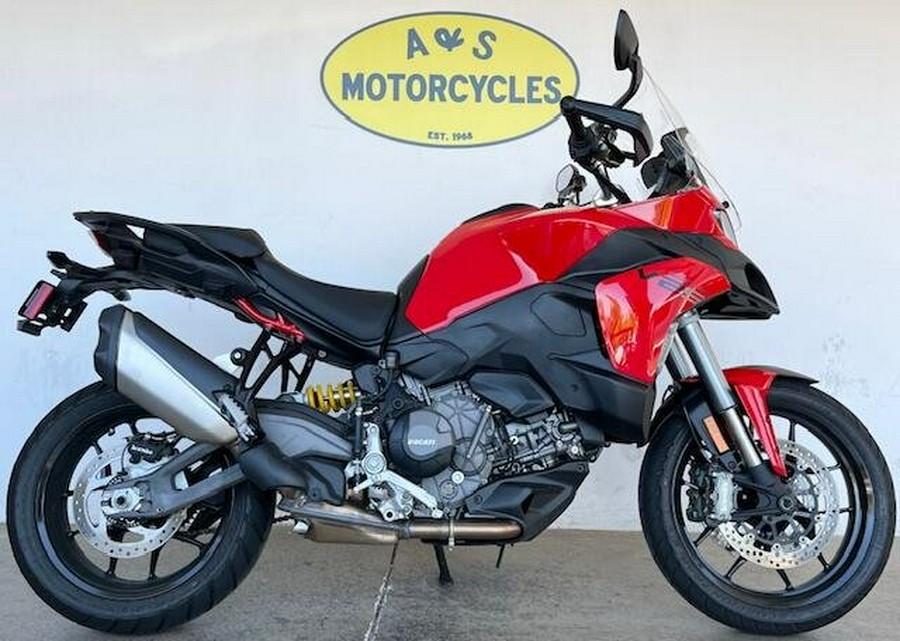 2025 Ducati MULTISTRADA V2S
