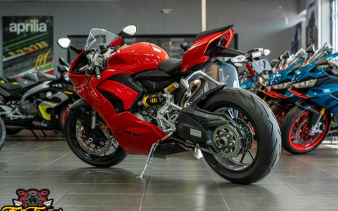 2023 Ducati Panigale V2