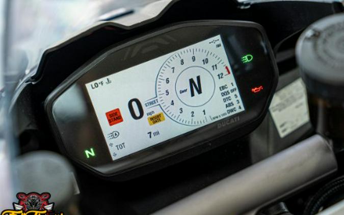 2023 Ducati Panigale V2