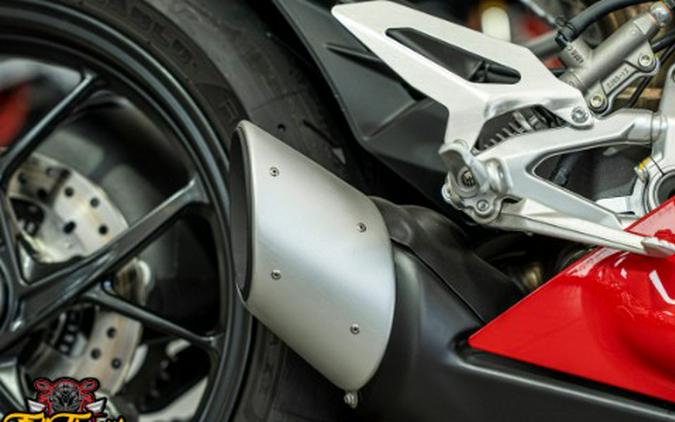 2023 Ducati Panigale V2