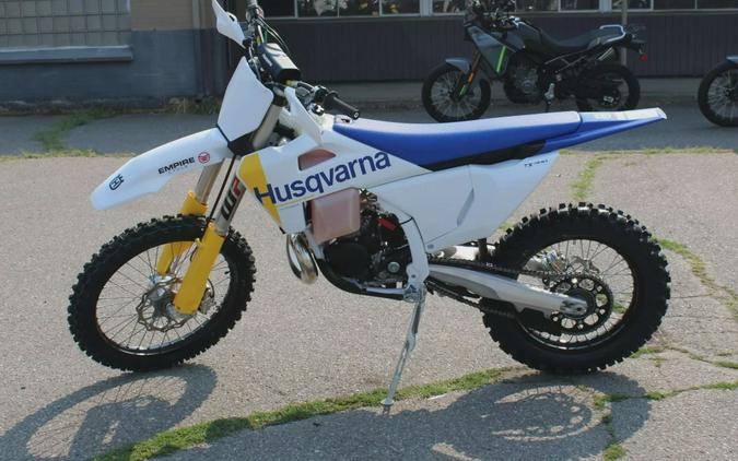 2027 HUSQVARNA TX 300