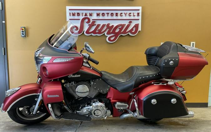 2018 Indian Motorcycle® Roadmaster® ABS Icon Mesa Red Smoke/Thunder Black