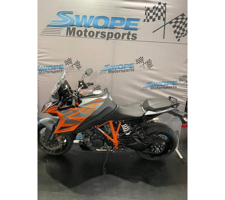 2023 KTM 1290 Duke GT- Orange