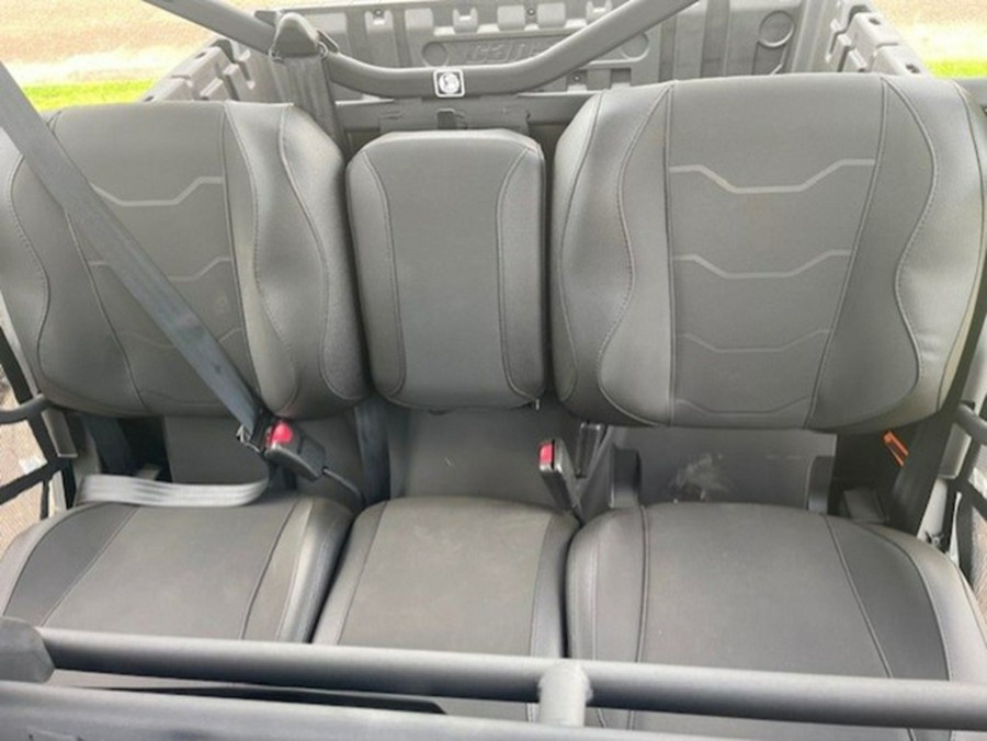 2025 Can-Am Defender MAX XT HD10