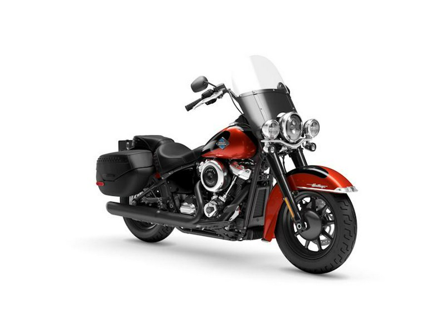 2025 Harley-Davidson® FLHC - Heritage Classic