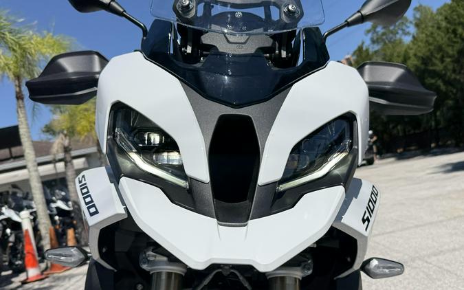 2026 BMW S 1000 XR