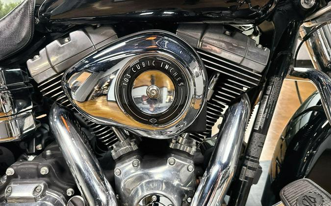 2012 Harley-Davidson® Switchback™ Black