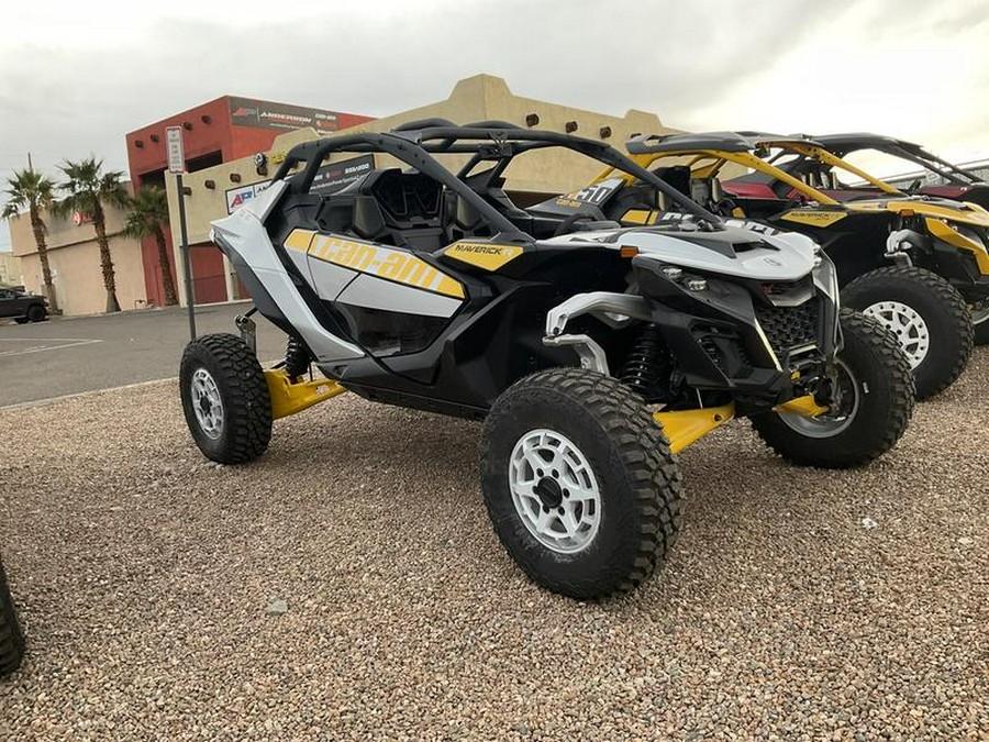 2024 Can-Am® Maverick R 999T DCT