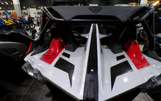 2024 Polaris Slingshot® ROUSH® Edition Manual