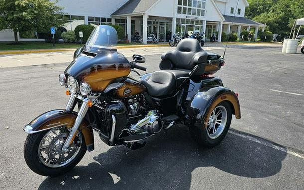 2024 Harley-Davidson Trike FLHTCUTG - Tri Glide Ultra