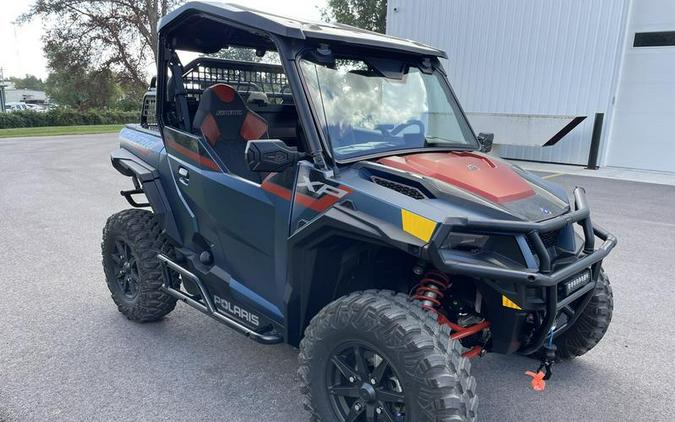 2022 Polaris® General XP 1000 Trailhead Edition